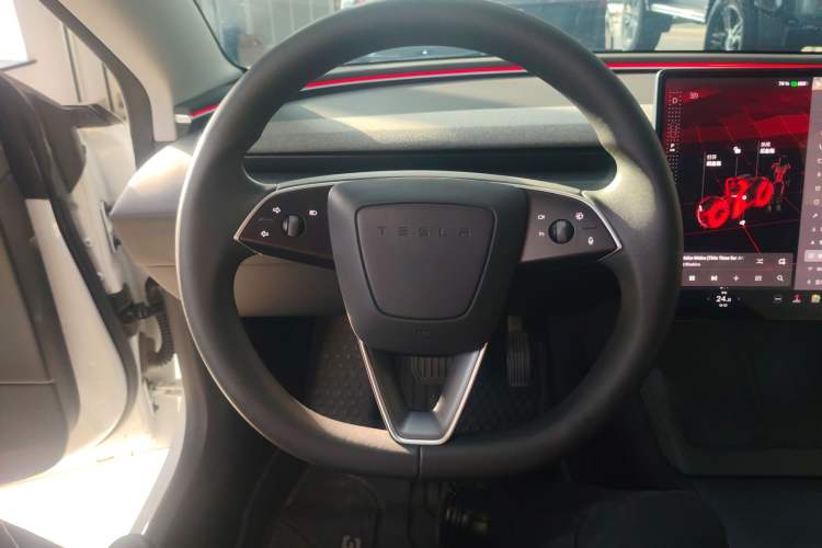 Used Tesla Model 3 2023 Long-Range All-Wheel-Drive Version
