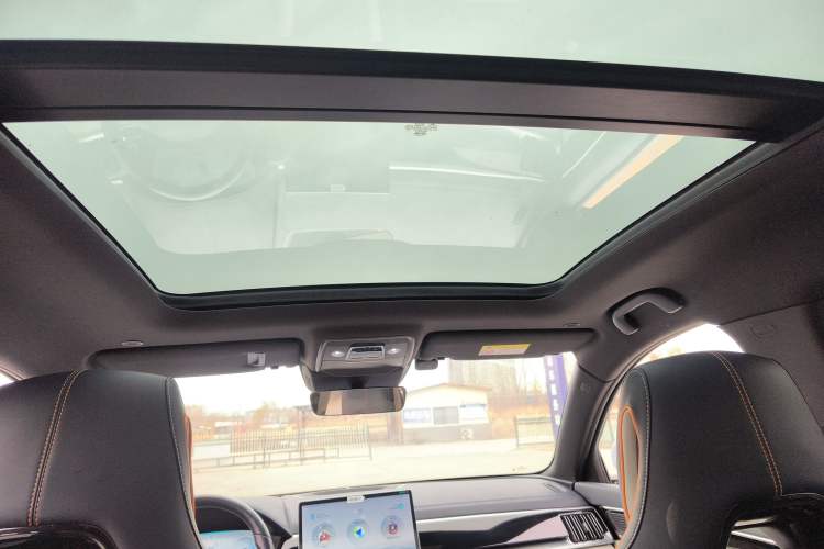 Used BYD Song PLUS New Energy 2023 Champion Edition DM-i 110KM Flagship Model
