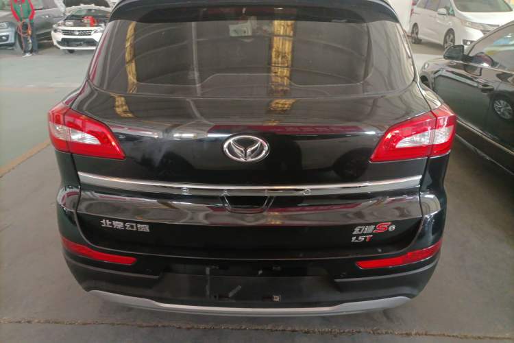 Used HYOSOW S6 2016 1.5T Manual Fashion Model
