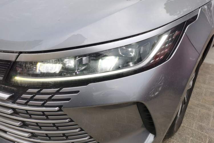 Used BYD Destroyer 05 2023 Champion Edition DM-i 55KM Luxury Model
