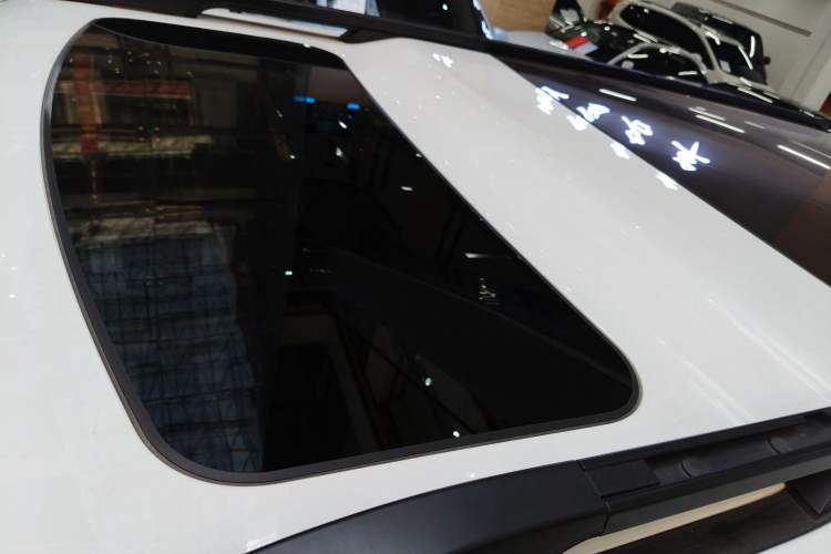 Used Land Rover Discovery 2016 3.0 SC Obsidian Black Heritage Edition SE