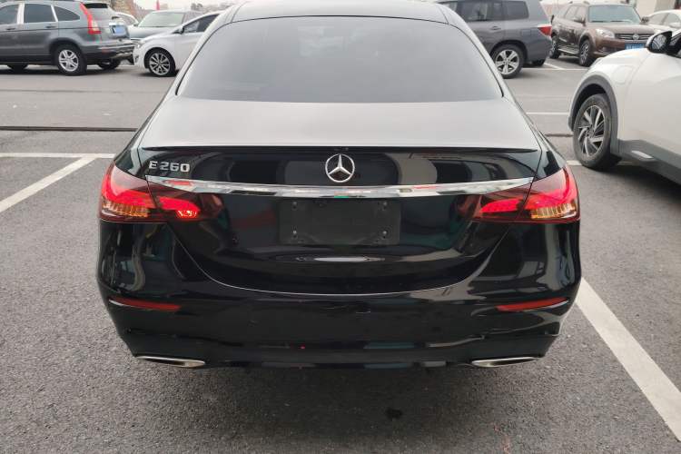 Used Mercedes-Benz E-Class 2021 E 260 Stylish Sports Edition
