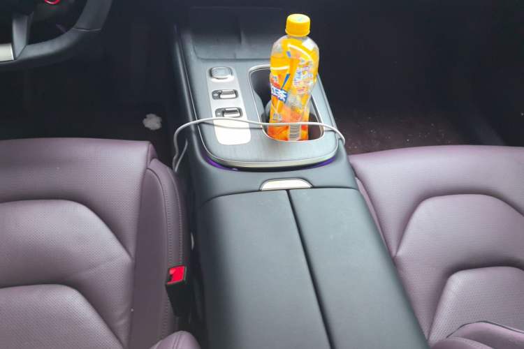 Used  SU7 2024 Rear-Drive Long-Range Intelligent Driving Version
