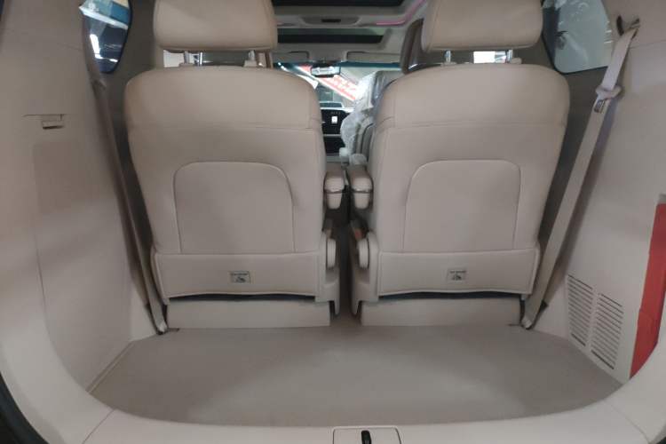 Used Buick GL8 2022 Avenir Aivia Six-Seat Deluxe Edition
