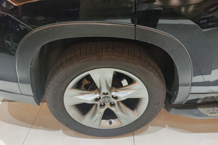 Used Toyota Highlander 2017 2.0T Four-Wheel Drive Luxury Edition 7 Seats
