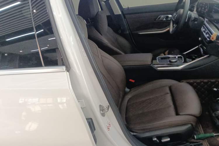 Used BMW 3 Series 2023 325Li M Sport Package
