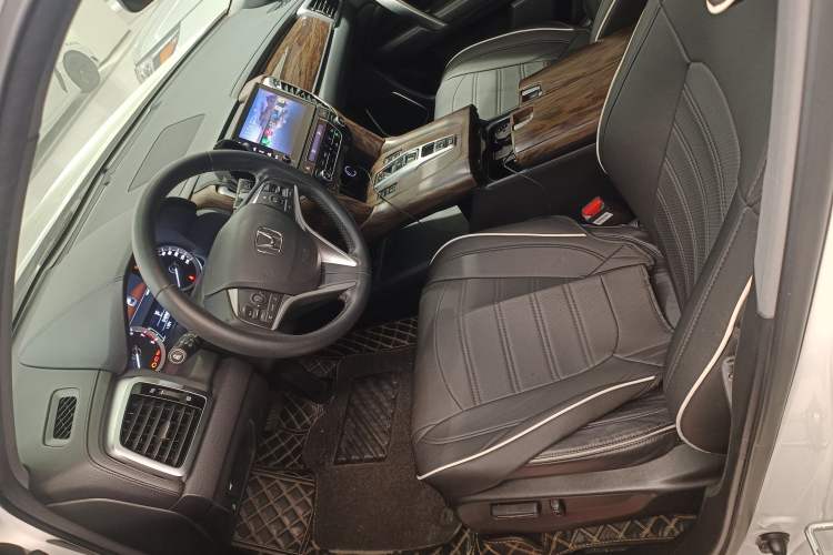 Used Honda UR-V 2017 370TURBO 2WD Prestige Edition China V