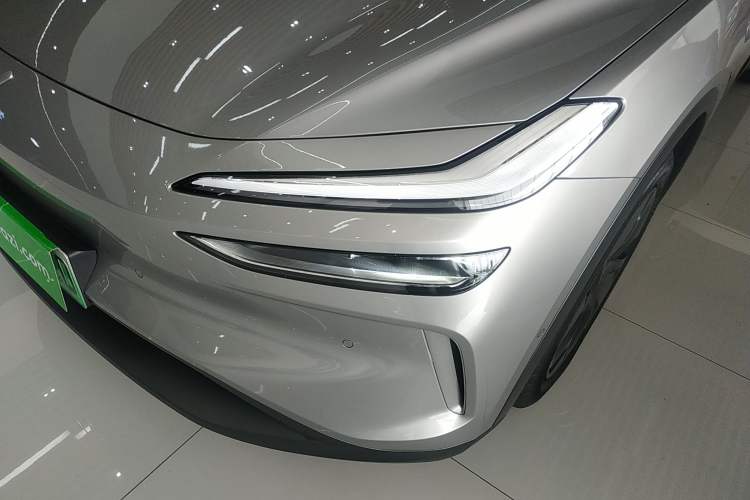 Used ONVO L60 2024 60 kWh Rear-Drive Version
