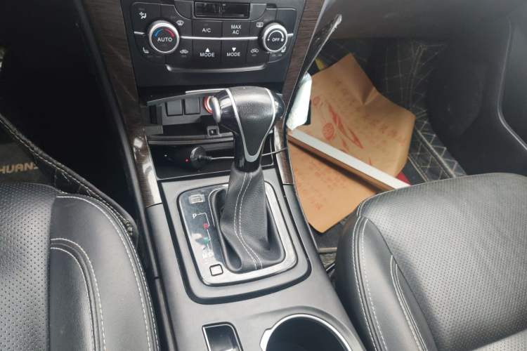 Used HYOSOW S6 2016 1.5T CVT Enjoyment Model
