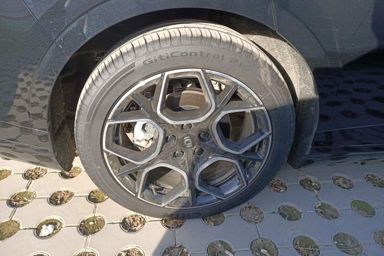 Used  A07 2025 Pure Electric "True Fragrance" Edition 625 Flagship Model
