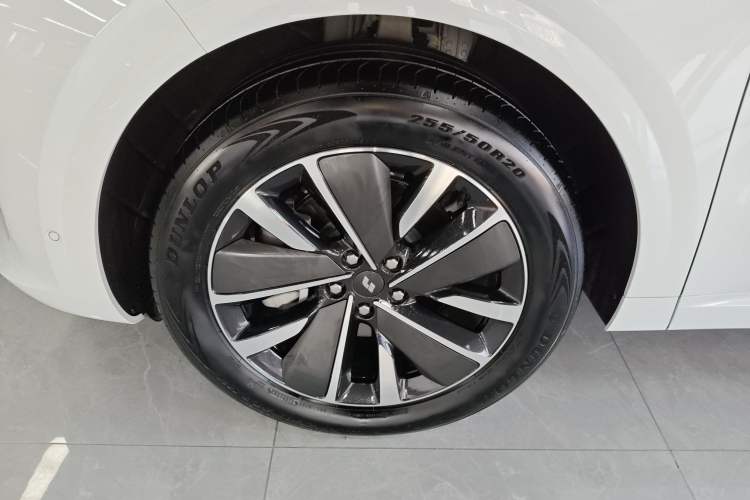 Used Li Auto L6 2025 Pro Smart Refresh Edition
