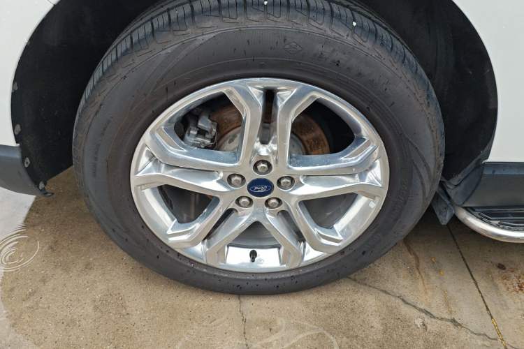 Used Ford Edge 2016 EcoBoost 245 Two-Wheel-Drive Titanium 7-Seater
