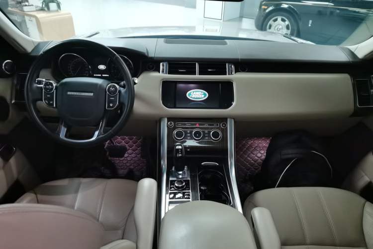 Used Land Rover Range Rover Sport 2014 3.0T V6 Gasoline Version U.S. Specification

