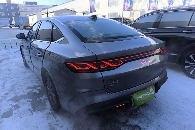 Used BYD Qin L 2025 DM-i Smart Drive 80KM Leading Model
