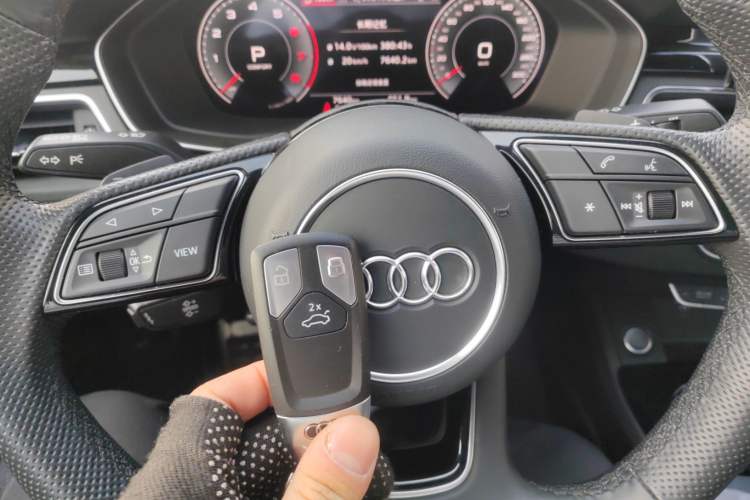 Used Audi A4L 2024 40 TFSI Luxury Dynamic Edition
