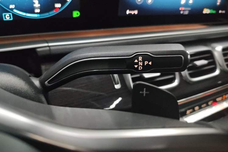 Used Mercedes-Benz GLE 2022 GLE 350 4MATIC Stylish Model
