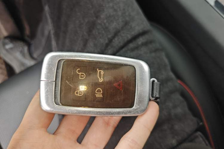 Used Land Rover Discovery Sport 2020 249 PS R-Dynamic Performance Tech Edition 7 Seats