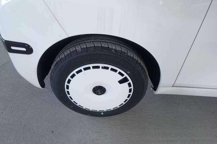 Used Chery QQ Ice Cream 2025 155km Sundae Edition
