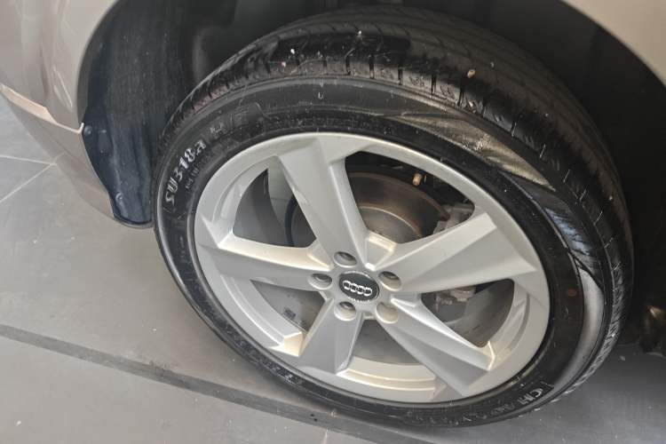 Used Audi Q2L 2021 35 TFSI Fashionable and Elegant Model
