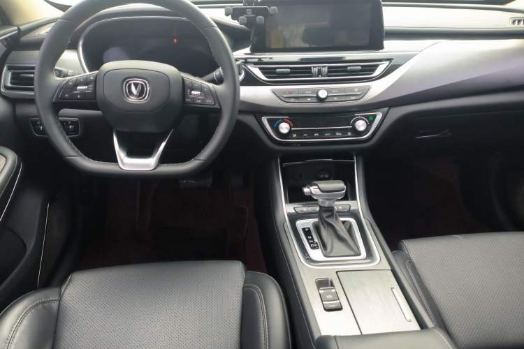 Used Changan Ruicheng CC 2021 Blue Whale Edition 1.5T DCT Flagship Model