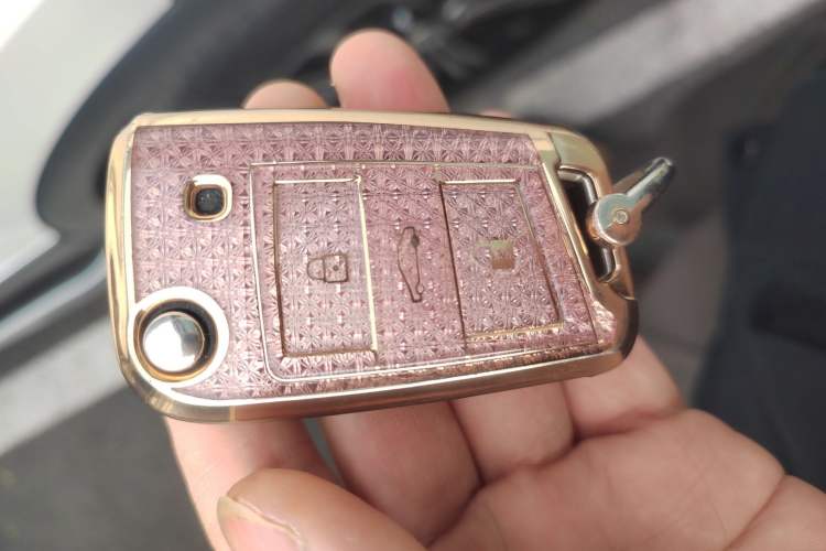 Used Volkswagen Tiguan L 2019 330TSI Automatic Two-Wheel Drive Panoramic Comfort Edition China VI Standard