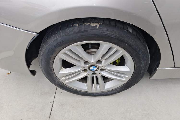 TDK.VehicleDetails.img