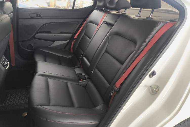 Used Hyundai Elantra 2020 1.4T Dual-Clutch Xuan Dong · Dynamic Version
