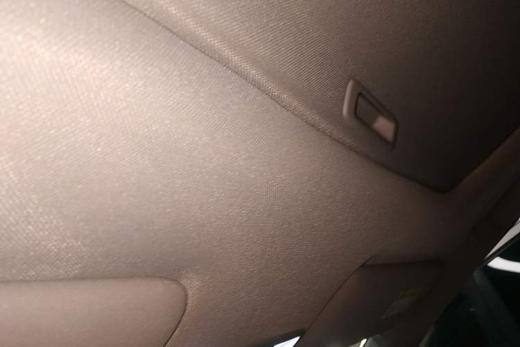 Used Honda Jade 2017 1.8L automatic Comfort version 5 seats
