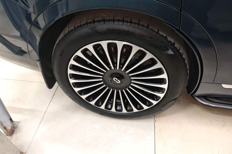 Used Hima AITO M9 2024 All-Electric Ultra Version 100 kWh 5-Seater Model
