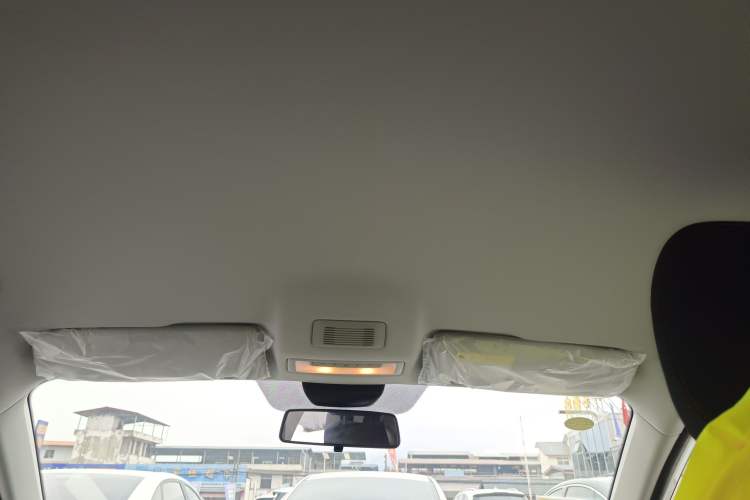 Used MG 5 2023 180 DVVT Manual Fashion Edition
