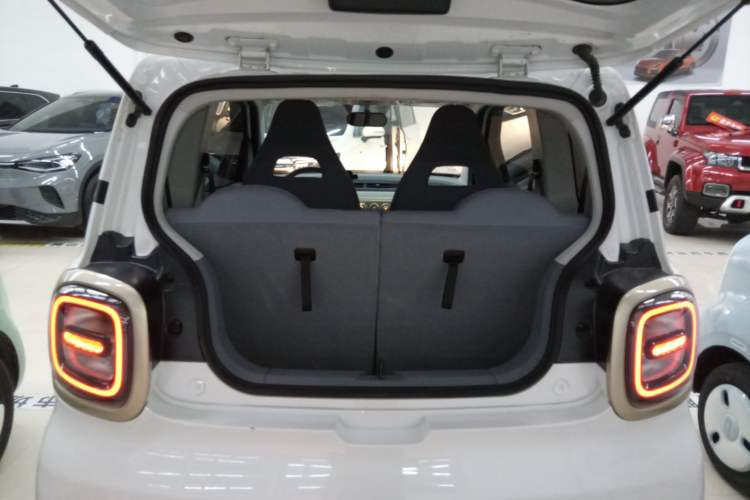 Used Bestune Pony 2025 222km Lightning Horse
