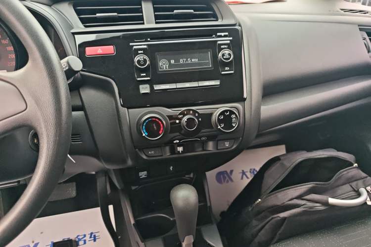 Used Honda Fit 2016 1.5L LX CVT Comfort Model
