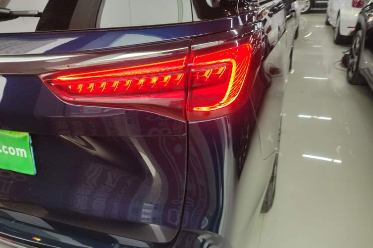 Used Buick GL8 2020 Avenir Avia Four-Seat Luxury Edition