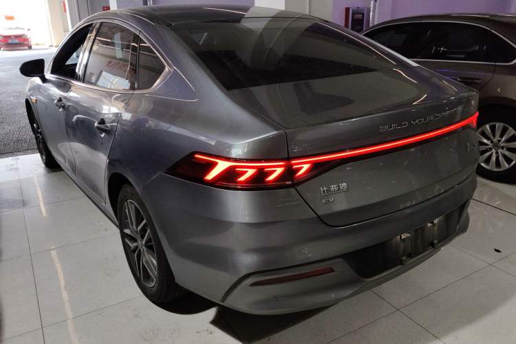 Used BYD Qin PLUS 2021 EV 500KM Luxury Model
