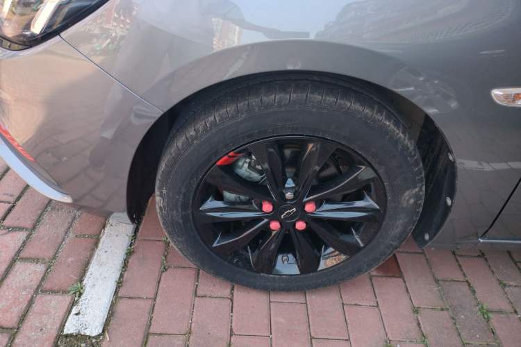 Used Chevrolet Monza 2019 Redline 320T Dual-Clutch Joyful Edition China VI Standard