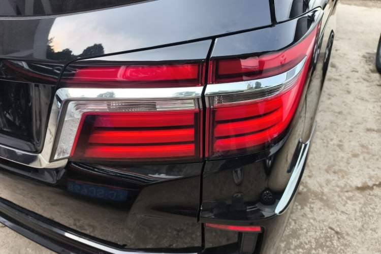 Used Honda Elysion 2016 2.4L Luxury Edition