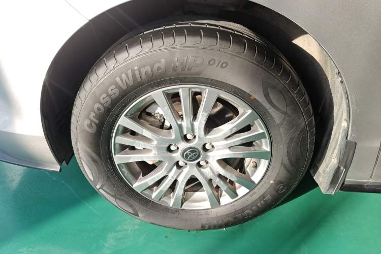 Used Toyota Sienna 2021 2.5L Hybrid Luxury Edition