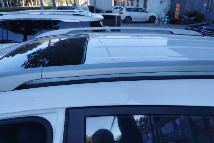 Used Hyundai ix35 2015 2.0L Automatic 2WD Smart Version China V Standard
