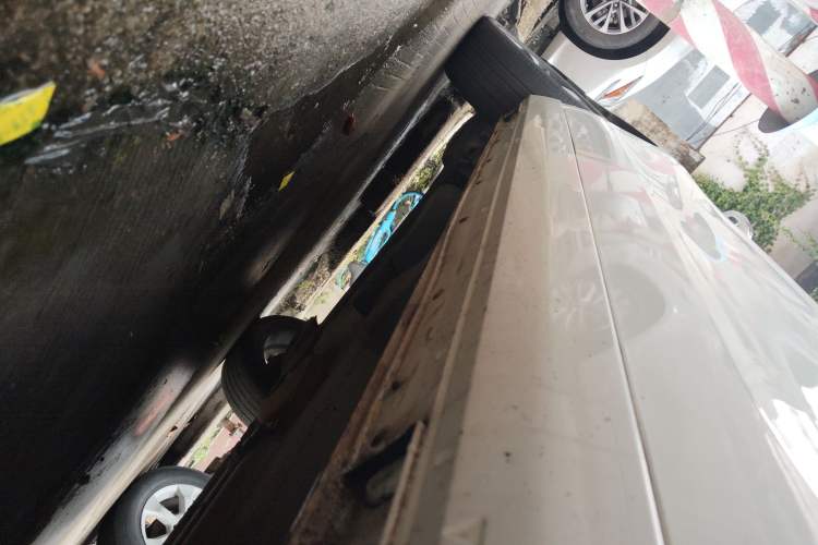 Used  Refine R3 2019 1.5T Jingfeng Model 7 Seats
