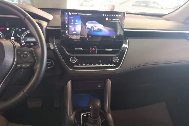 Used Toyota FRONTLANDER 2023 2.0L Smart Electric Hybrid Dual-Engine Deluxe Version
