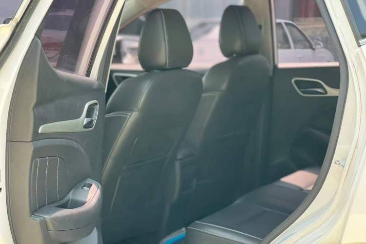 Used MG ZS 2018 1.5L Automatic Elite Edition China V Standard
