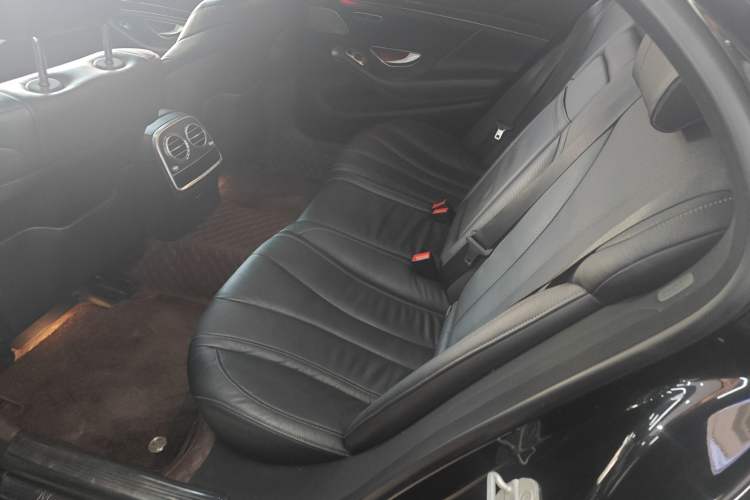 Used Mercedes-Benz S-Class 2014 S 320 L Business Model
