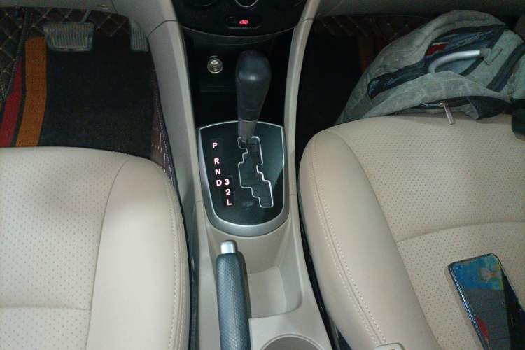 Used Hyundai Verna 2014 1.4L Automatic Smart GLS
