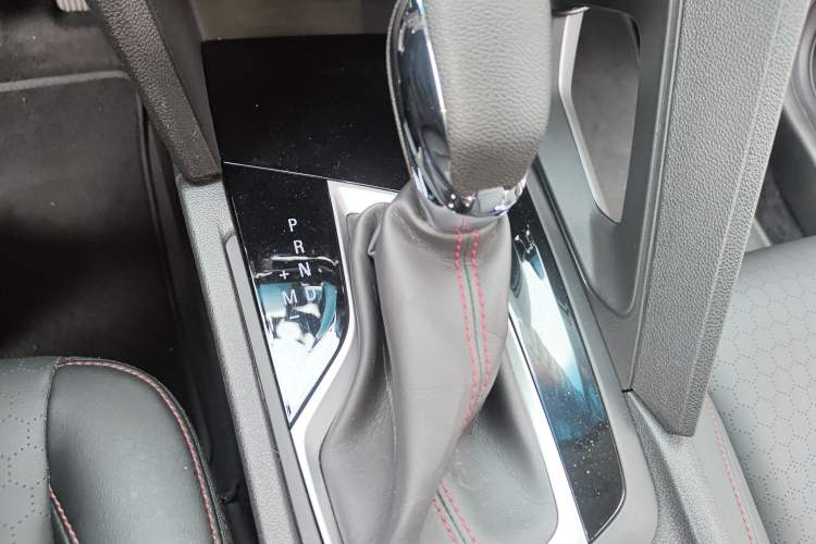 Used Chevrolet Orlando 2018 Redline 530T Automatic Enjoyment Edition (5+2 Model) – China V Standard