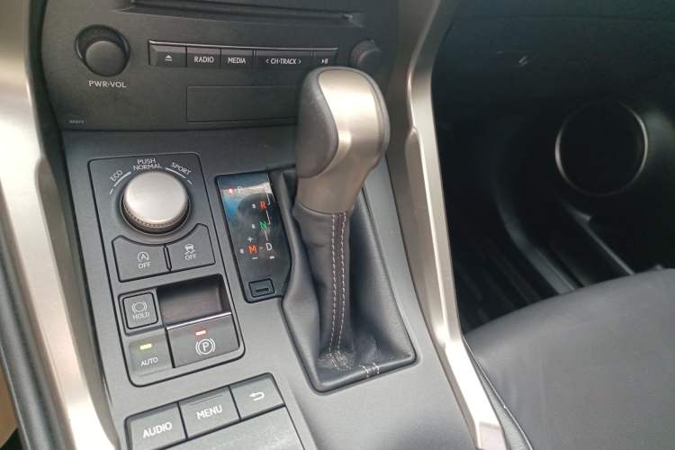 Used Lexus NX 2015 200 All-Wheel Drive Fēngshàng Edition
