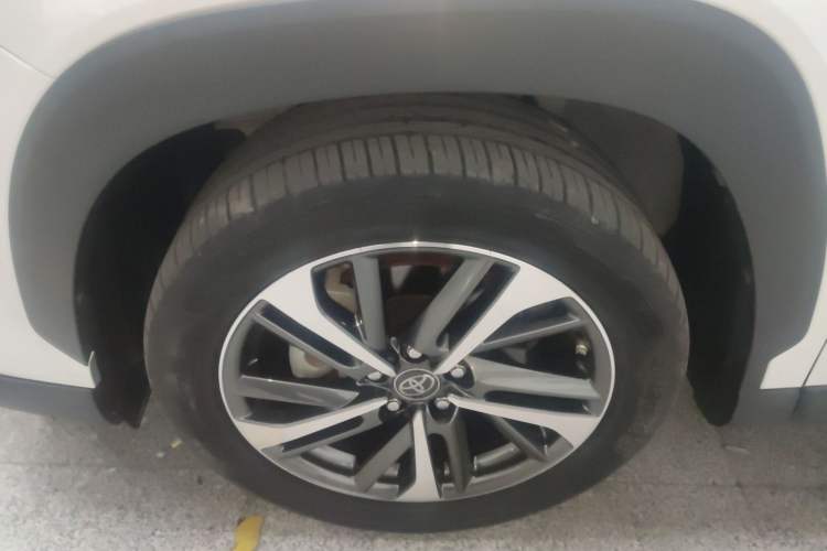 Used Toyota FRONTLANDER 2022 2.0L CVT Luxury PLUS Edition
