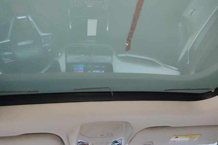 Used SAIC MAXUS Territory 2023 2.0T All-Out Flagship Version 6 Seats
