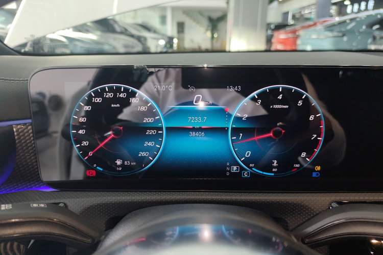 Used Mercedes-Benz A-Class 2021 A 200 L Sport Sedan Fashion Model