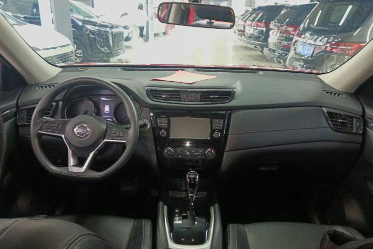 Used Nissan X-Trail 2017 2.0L CVT 7-Seater Comfort Edition 2WD
