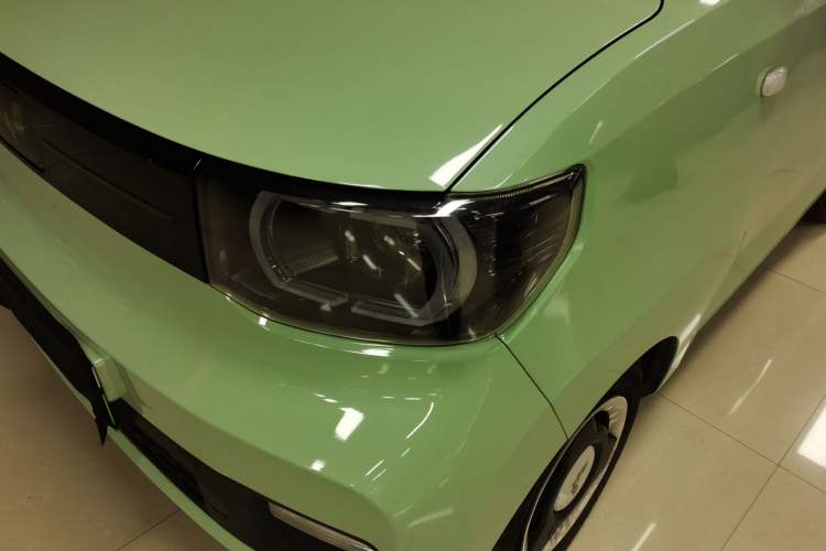 Used Wuling Hongguang MINIEV 2022 Macaron Premium Model – Lithium Iron Phosphate